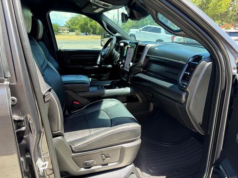 Used 2022 RAM 3500 Limited AWD/4WD image 7