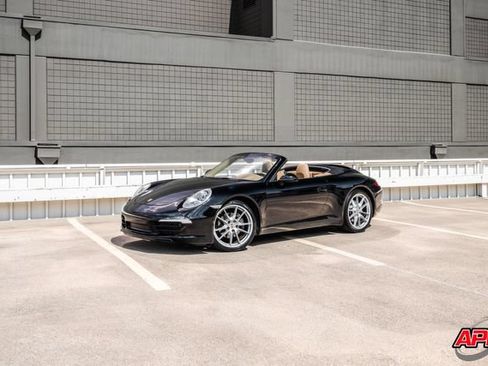 Used 2012 Porsche 911 Carrera RWD image 18