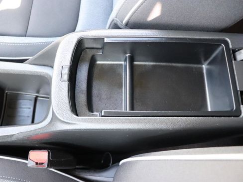 Used 2025 Chevrolet TrailBlazer LT image 35