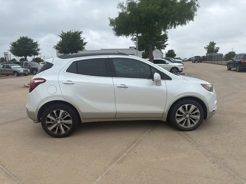 Used 2017 Buick Encore Preferred FWD image 6