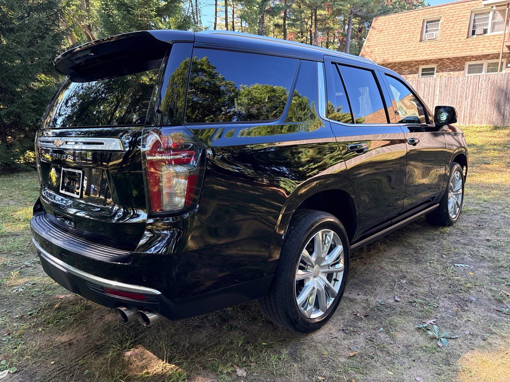 Used 2023 Chevrolet Tahoe High Country AWD/4WD image 2