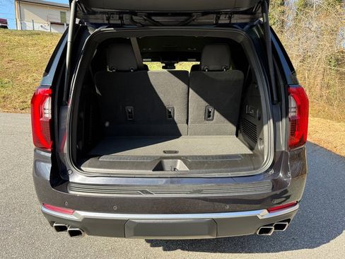 Used 2025 GMC Yukon Denali image 20