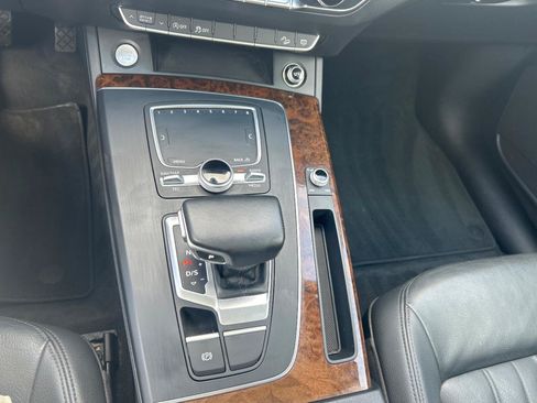 Used 2018 Audi Q5 2.0T Premium AWD/4WD image 14