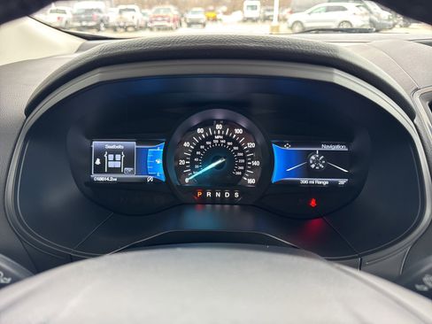 Certified 2024 Ford Edge Titanium w/ Titanium Elite Package image 31