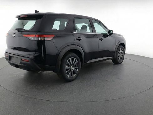 Used 2025 Nissan Pathfinder SV image 9