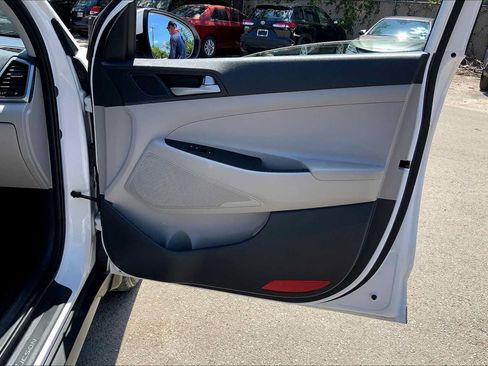 Used 2017 Hyundai Tucson SE w/ SE Popular Package 02 FWD image 20