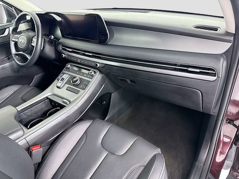 Used 2024 Hyundai Palisade SEL FWD image 17