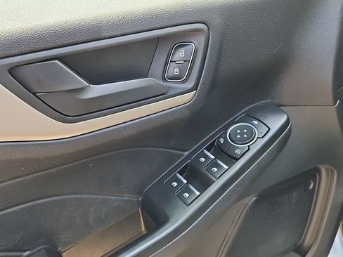 Certified 2022 Ford Escape SE FWD image 24