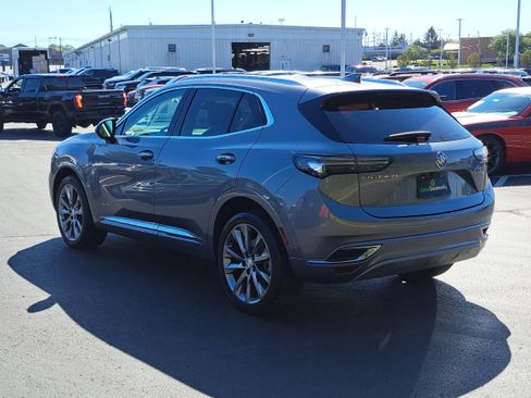 Used 2021 Buick Envision Avenir image 3