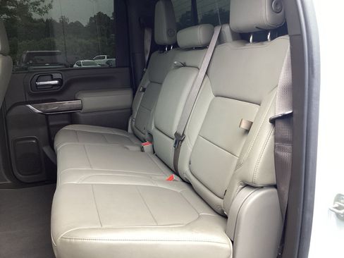 Used 2021 Chevrolet Silverado 2500 LTZ w/ LTZ Convenience Package AWD/4WD image 16