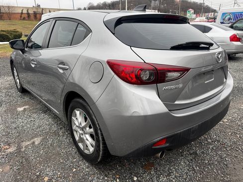 Used 2015 MAZDA MAZDA3 i Touring w/ Technology Package image 7