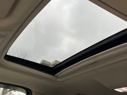 Used 2007 Chevrolet Avalanche LT w/ LT Preferred Equipment Group image 20