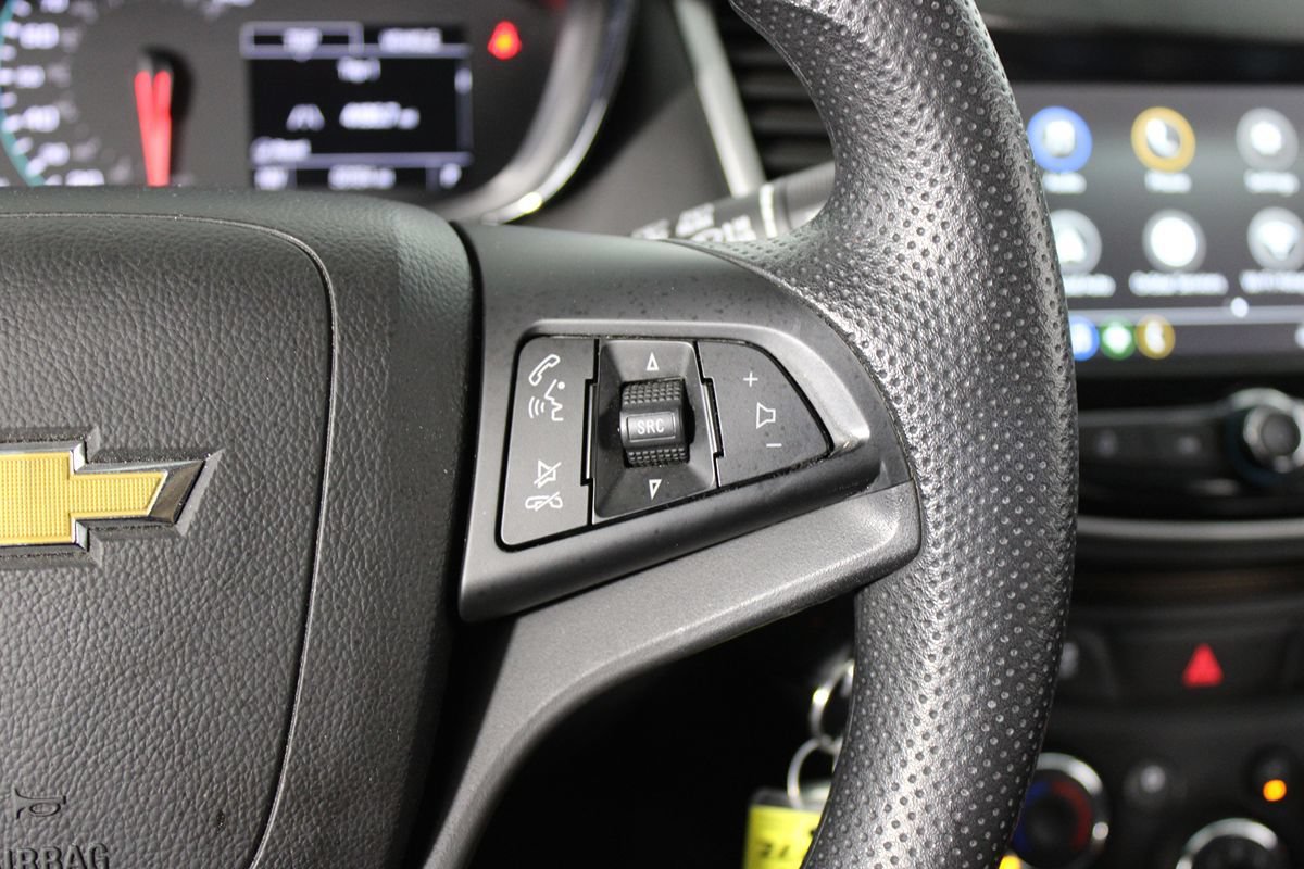Used 2018 Chevrolet Trax LS FWD image 12
