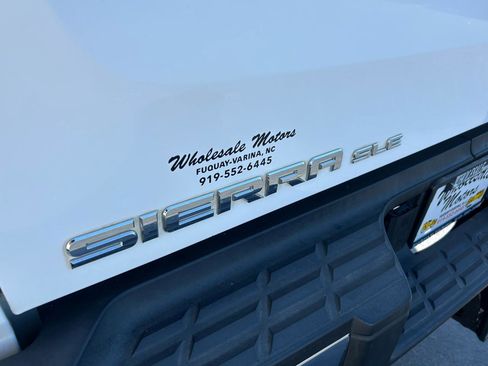 Used 2013 GMC Sierra 2500 SLE w/ SLE Preferred Package image 24