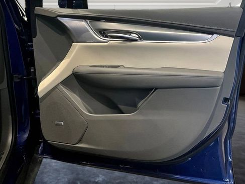 Certified 2023 Cadillac XT5 Premium Luxury AWD/4WD image 28