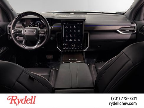 Used 2026 GMC Acadia Denali w/ Super Cruise Package AWD/4WD image 12