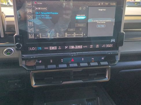 Used 2024 GMC Hummer EV 2X w/ Extreme Off-Road Package AWD/4WD image 13