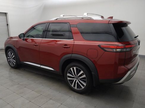Used 2022 Nissan Pathfinder Platinum w/ Cargo Package FWD image 3
