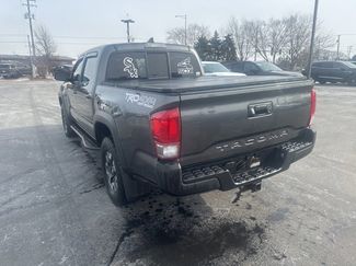 Used 2016 Toyota Tacoma SR video 2