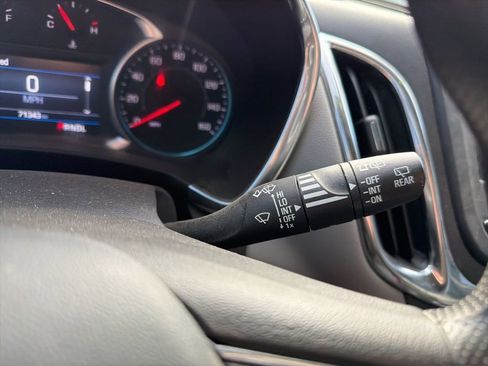 Used 2024 Chevrolet Equinox LS w/ LS Convenience Package image 15