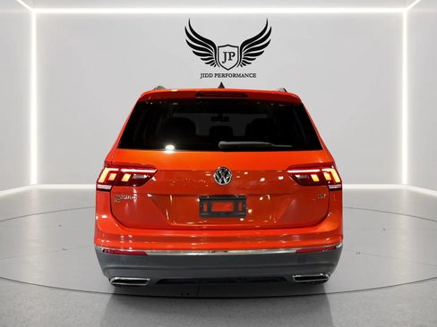 Used 2018 Volkswagen Tiguan SEL FWD image 6