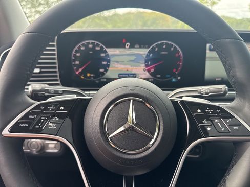 New 2026 Mercedes-Benz GLS 450 4MATIC image 29