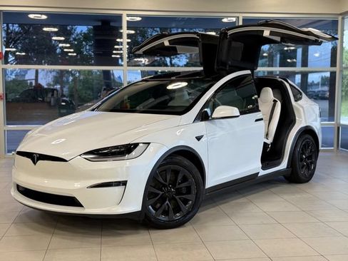 Used 2022 Tesla Model X Plaid AWD/4WD image 1
