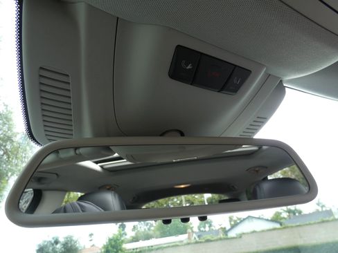 Used 2016 Mercedes-Benz GLE 350 w/ Premium Package image 76