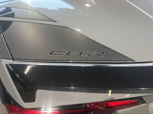 Used 2024 Chevrolet Corvette Stingray 2LT w/ Stealth Interior Trim Package image 7