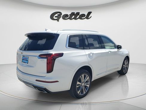 Used 2024 Cadillac XT6 Premium Luxury AWD/4WD image 5