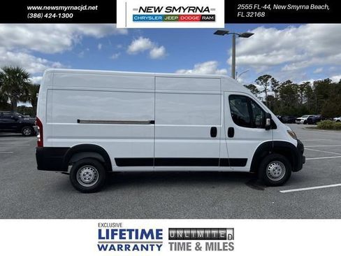 New 2026 RAM ProMaster 2500 w/ Convenience Group image 1