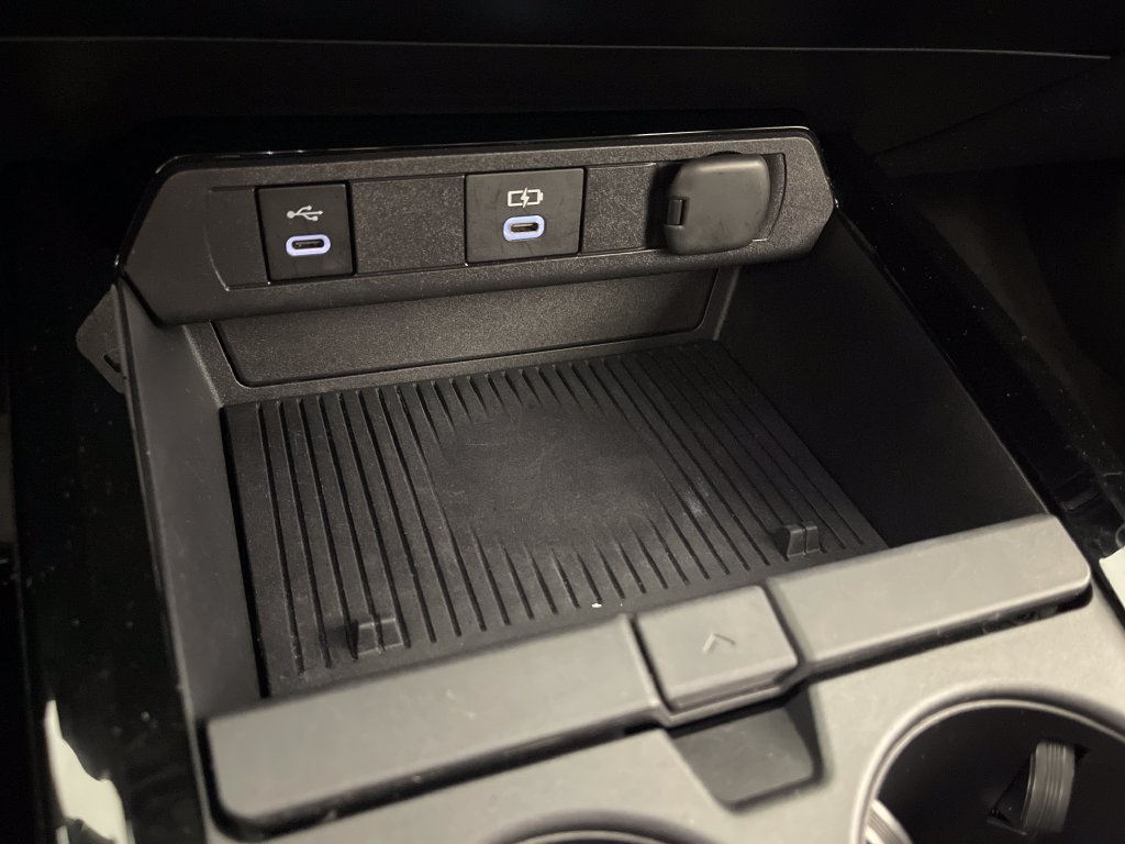 Certified 2023 Toyota Prius Prime FWD image 30