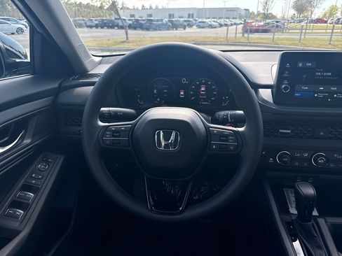 Used 2026 Honda Accord SE image 18