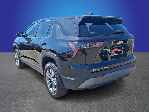 Used 2026 Chevrolet Equinox LT FWD image 6