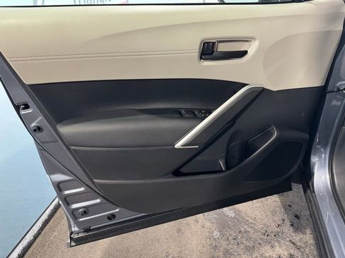 New 2026 Toyota Corolla Cross L image 28