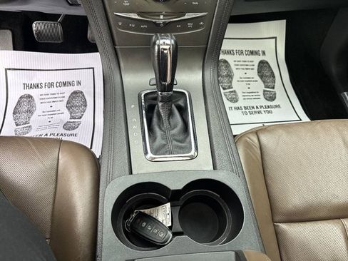 Used 2017 Lincoln MKT AWD w/ Technology Package image 9