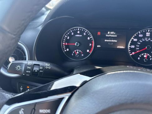 Used 2024 Kia Forte GT-Line w/ GT-Line Premium Package image 32