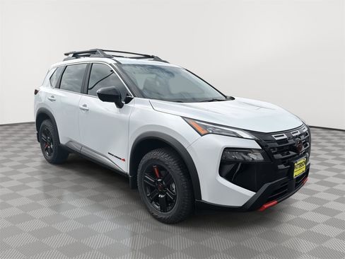 New 2026 Nissan Rogue SV AWD/4WD image 3