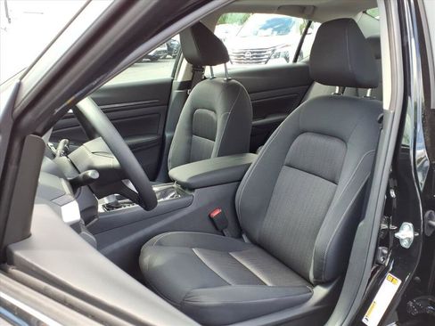 New 2025 Nissan Altima 2.5 SV w/ SV Special Edition Package image 5