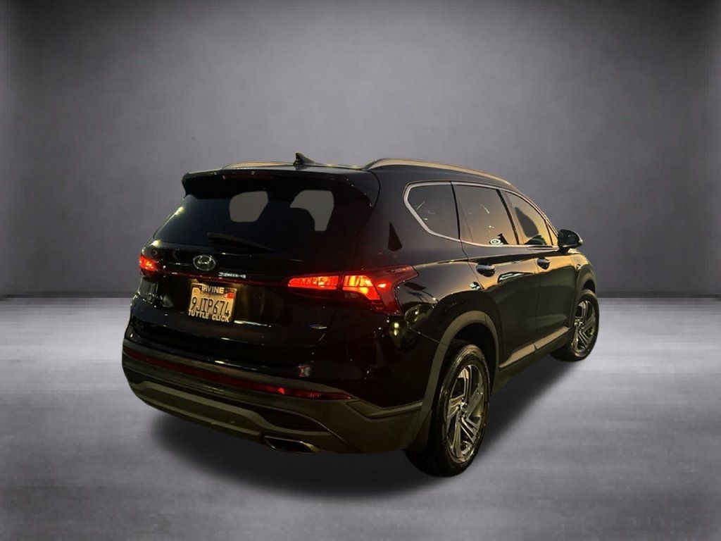 Used 2023 Hyundai Santa Fe SEL FWD image 8