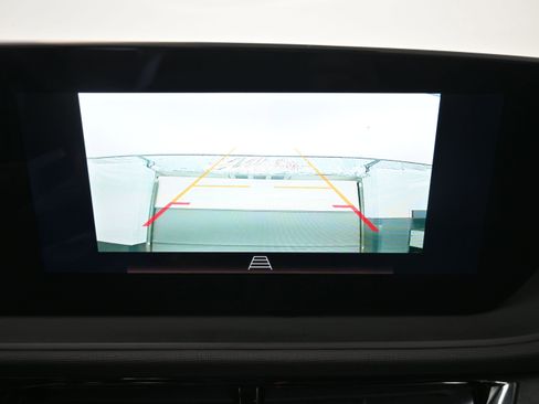 Used 2025 Buick Envista Sport Touring FWD image 16