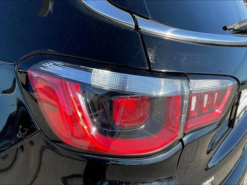 Used 2020 Jeep Compass Latitude w/ Popular Equipment Group image 32