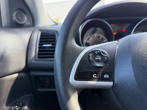 Used 2023 Mitsubishi Outlander Sport ES image 19