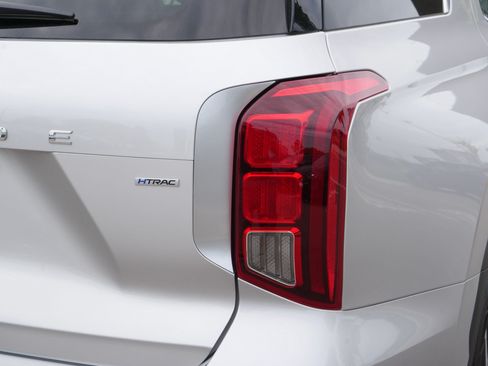 Certified 2025 Hyundai Palisade SEL AWD/4WD image 17