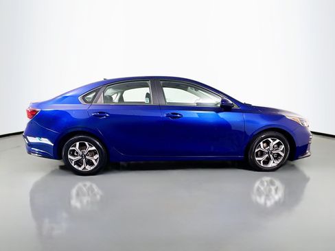 Used 2021 Kia Forte LXS FWD image 11