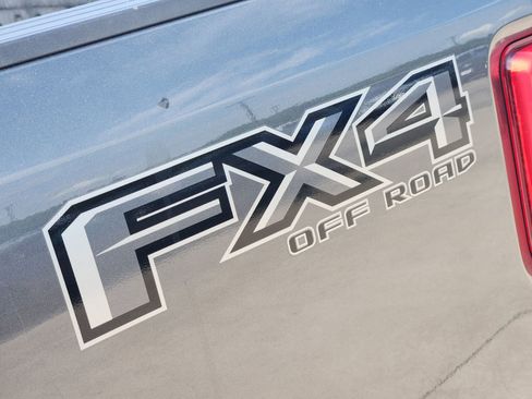 Used 2020 Ford F350 Lariat AWD/4WD image 14