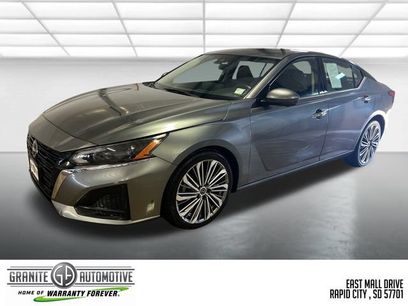 Used 2023 Nissan Altima 2.5 SL