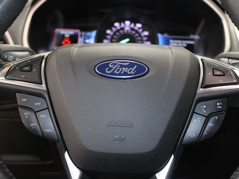 Used 2021 Ford Edge SEL FWD image 36