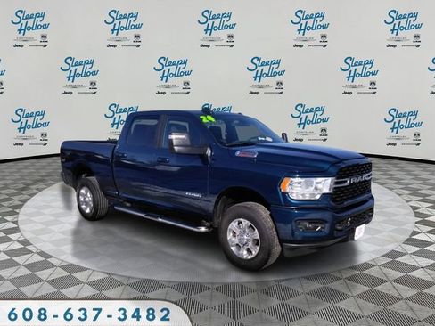Used 2024 RAM 2500 Big Horn w/ Sport Appearance Package image 3