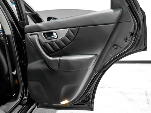 Used 2016 INFINITI QX70 3.7 w/ Premium Package image 52